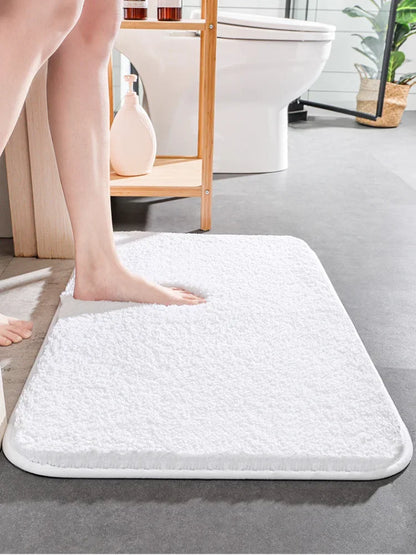 FluffCloud Bath Mat